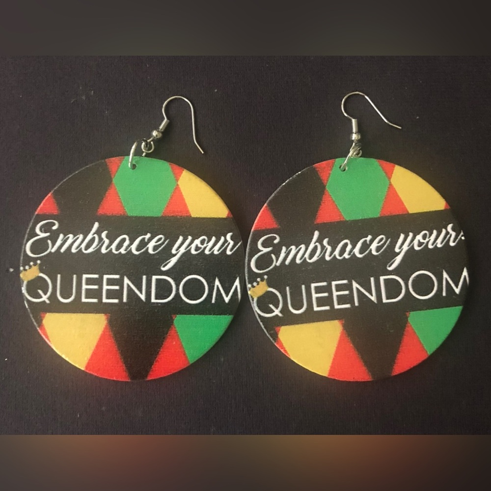 Embrace Your Queendom Round Statement Earrings - Multicolor
